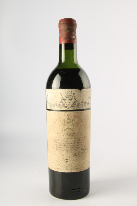 シャトー・ムートン・ロートシルト(CHÂTEAU MOUTON ROTHSCHILD) 1945