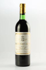 シャトー ピション ロングヴィル コンテス ド ラランド(CHÂTEAU PICHON LONGUEVILLE COMTESSE DE LALANDE) 1977