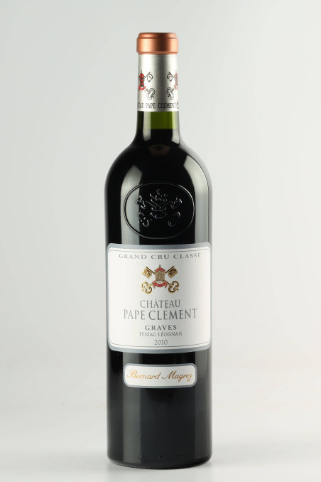 シャトー・パプ・クレマン（CHÂTEAU PAPE CLEMENT）2010