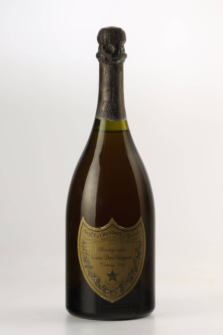ドン・ペリニョン（DOM PERIGNON）1976